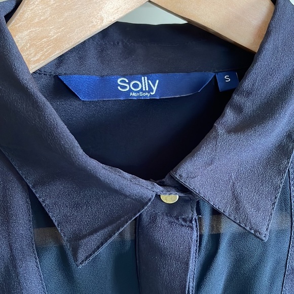 Beautiful Allen Solly black shirt, size S - Picture 3 of 7